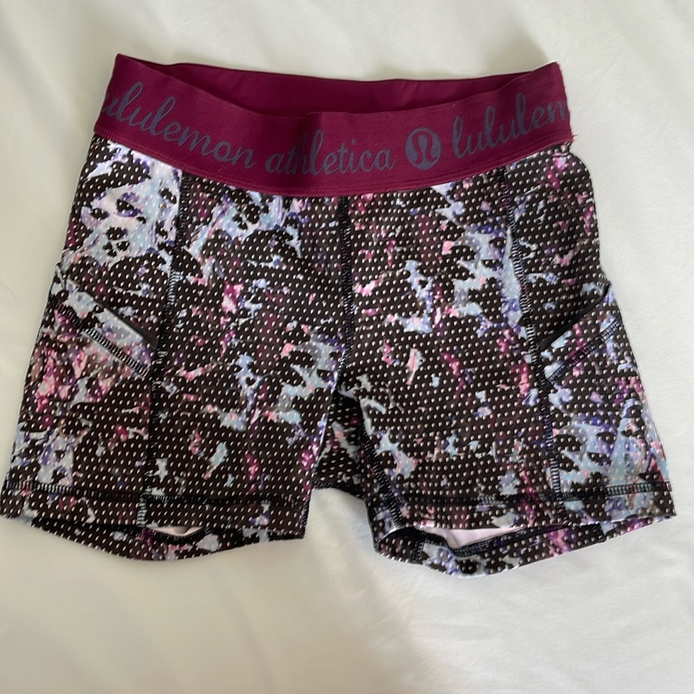 Lululemon spanx